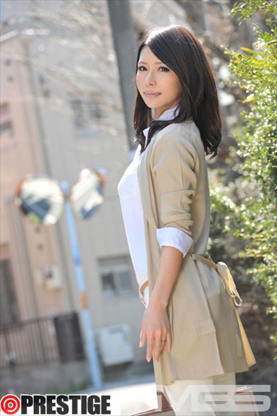 MDC-002 真田春香, MDC, 欲張り主婦の性衝動, 42nd Japanese Cute Girls Photo Gallery